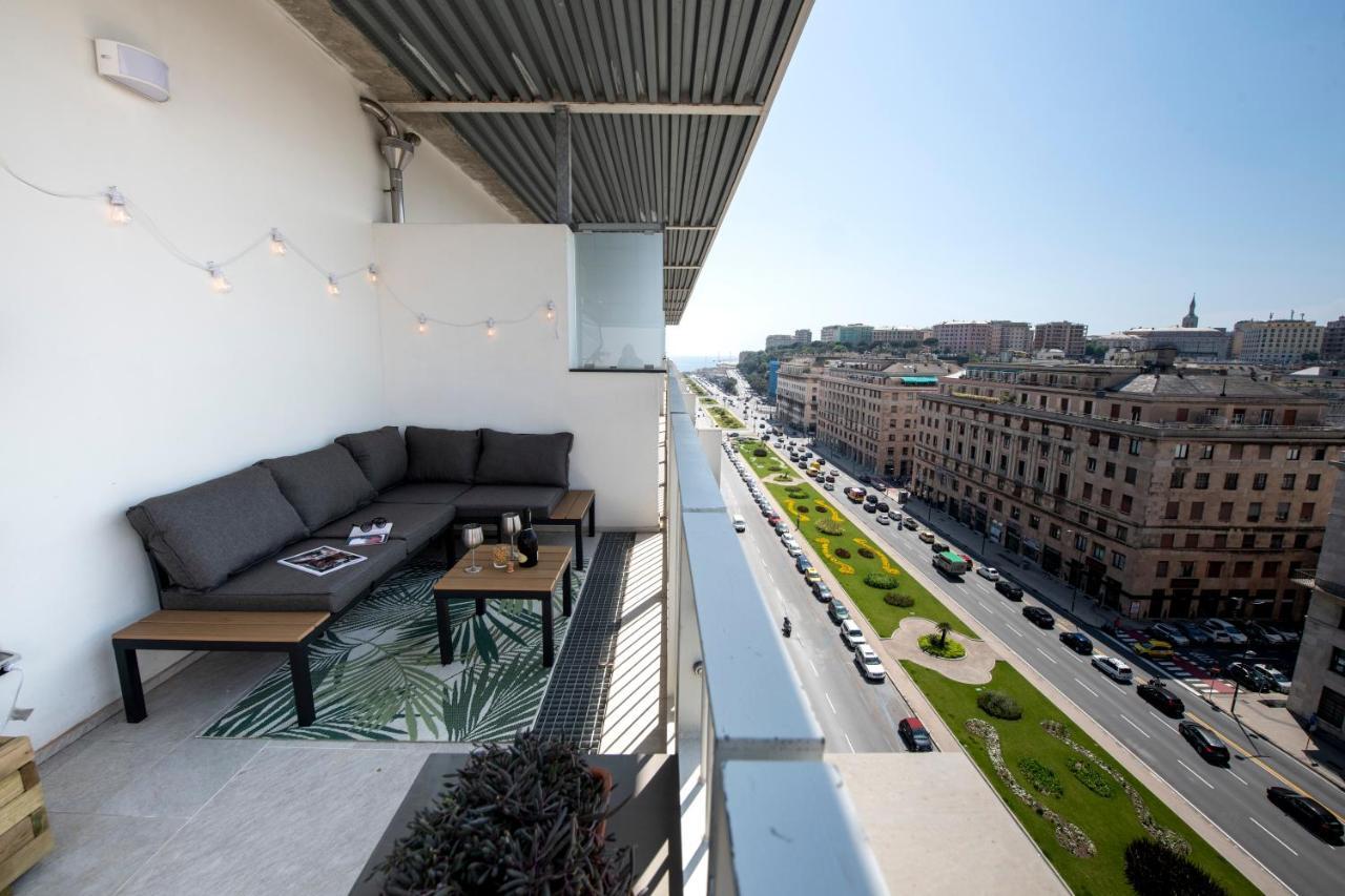 Attico Luxury Con Parcheggio E Terrazza Vista Mozzafiato Daire Cenova Dış mekan fotoğraf