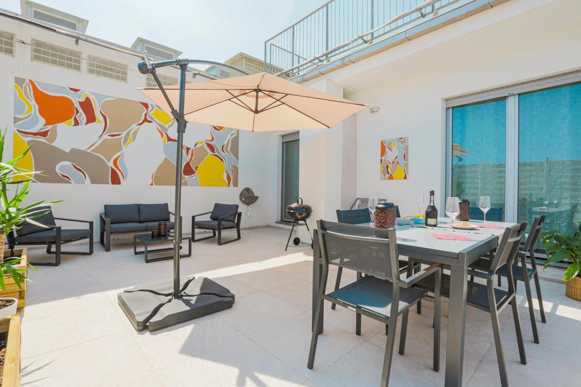 Attico Luxury Con Parcheggio E Terrazza Vista Mozzafiato Daire Cenova Oda fotoğraf
